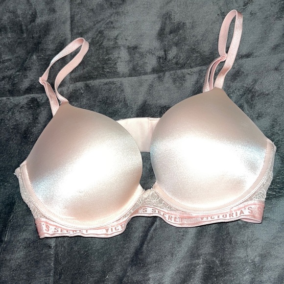 Victoria secret push up bra - Picture 1 of 3